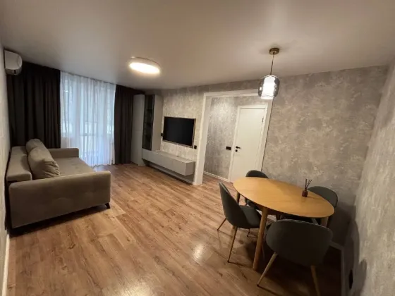 For sale 3-room Apartment 60 sq.m Слобожанский проспект Dnipro