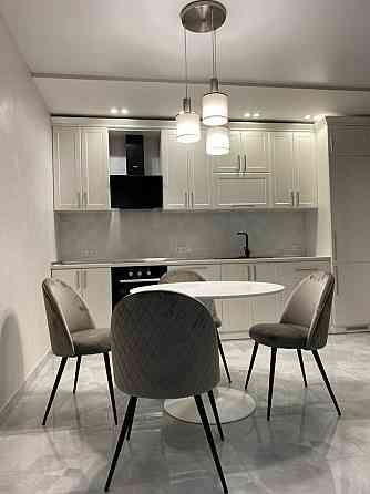 Оренда Квартира 2-кімнатна, 15/16 поверх на Гарматна, 38б Киев