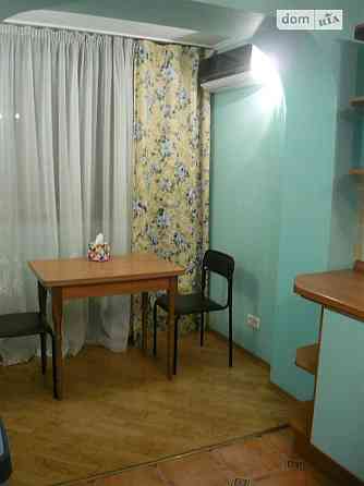 Оренда Квартира 2-кімнатна, 2/11 поверх на ул. Академика Янгеля Kiev