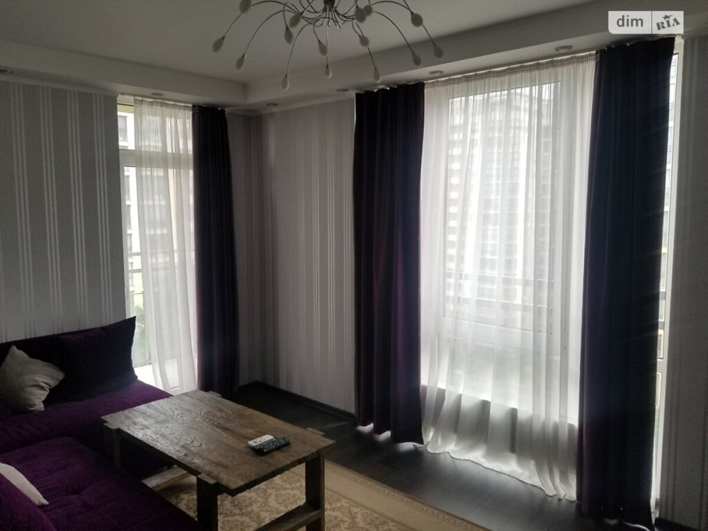 Оренда Квартира 2-кімнатна, 10/16 поверх на Анатолія Петрицького, 13 Kiev - photo 1