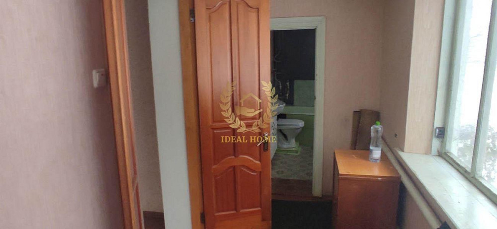 Розташований на тихій, зеленій вулиці поряд з живописною річкою Fastiv - photo 3