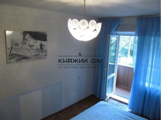 Оренда Квартира 2-кімнатна, 2/5 поверх на Правобережная ул. Киев