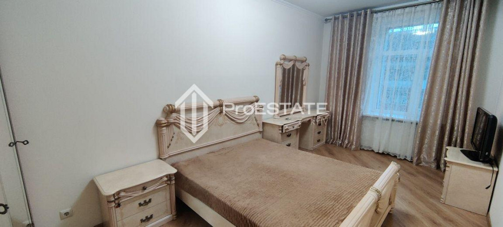 Продаж Квартира 2-кімнатна, 5/5 поверх на вул. Краковская Киев - изображение 8