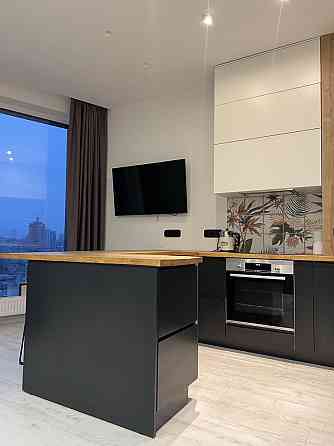 Продаж Квартира 5-кімнатна, 13/16 поверх на Січових Стрільців вул., д. 52а Киев