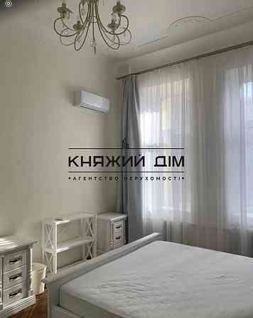 Оренда Квартира 4-кімнатна, 3/5 поверх на Вильгельма Котарбинского ул Киев