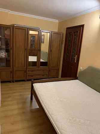 Оренда Квартира 2-кімнатна, 4/5 поверх на ул. Петра Нищинского, 12к1 Киев