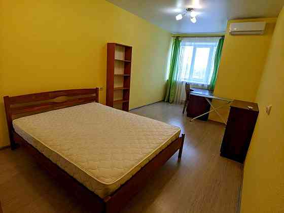 Оренда Квартира 1-кімнатна, 9/18 поверх на Патріарха Мстислава Скрипника, 48А Киев