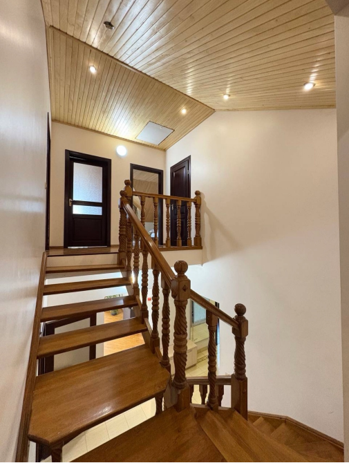 Продажа 2-этажный Дом с участком 4.5 сот 204 кв.м 4 комн. на Серпанкова Ровно - изображение 12