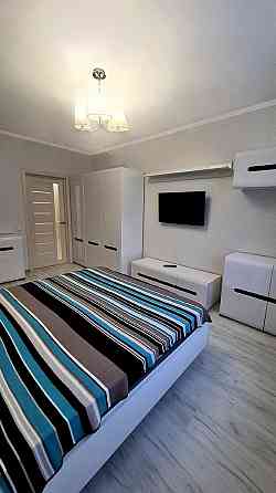 Продаж Квартира 1-кімнатна, 23/25 поверх на Воскресенська вул., д. 16-А Kiev