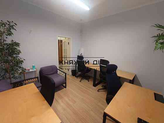 Оренда офісне приміщення на вул. Георгія Дудника поверх - 1/9 Киев