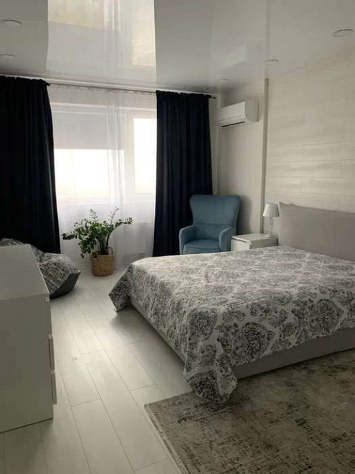 Оренда Квартира 1-кімнатна, 20/25 поверх на пр. Алишера Навои Kiev - photo 4