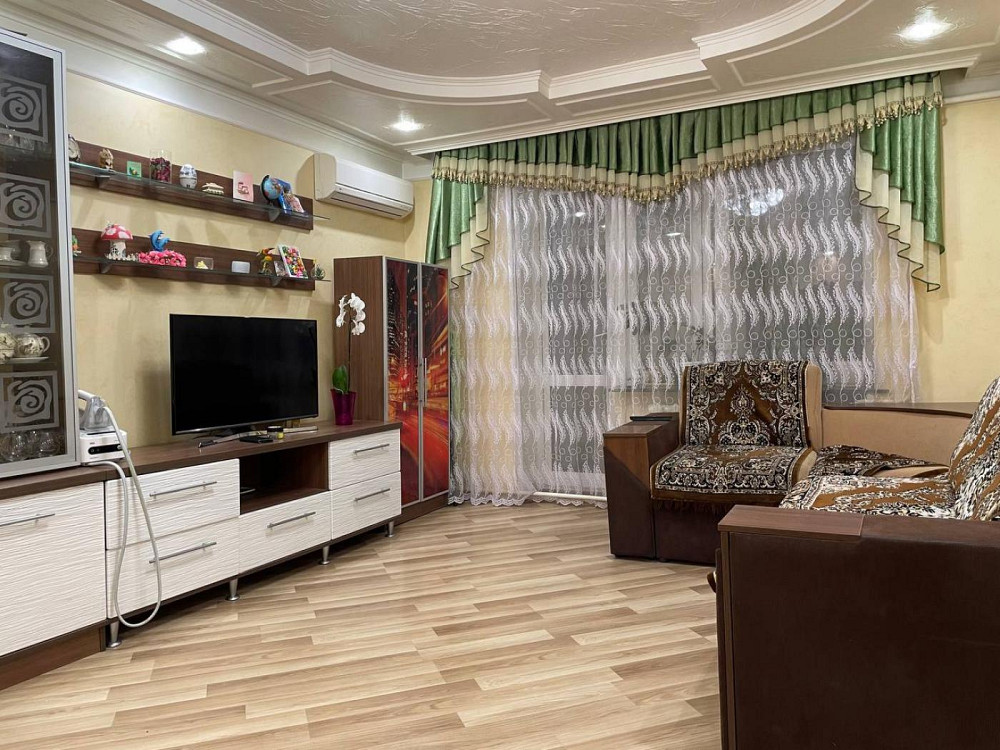 Продаж 4к Квартира 78 кв.м 1 Травня вул. Зоря - фото 2