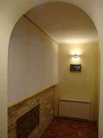 Оренда Квартира 3-кімнатна, 18/22 поверх на ул. Урловская Киев