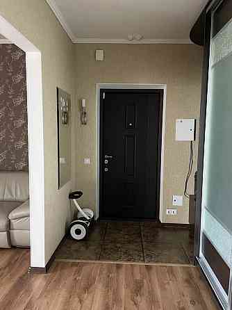 Оренда Квартира 3-кімнатна, 14/19 поверх на Авiаконструктора Iгоря Сiкорського, 4-Б Київ