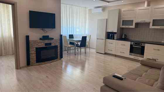 Продаж Квартира 1-кімнатна, 11/25 поверх на Воскресенський вул., д. 10-А Kiev