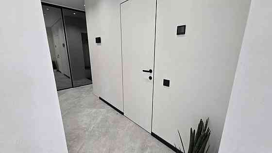 Продаж Квартира 2-кімнатна, 14/25 поверх на Днепровская набережная, 18А Київ