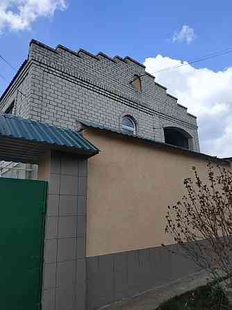 2 этажный, добротный дом в 5 минутах от моря. Odessa