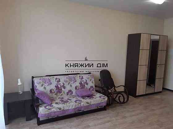 Оренда Квартира 1-кімнатна, 19/20 поверх на Светлая ул. Киев