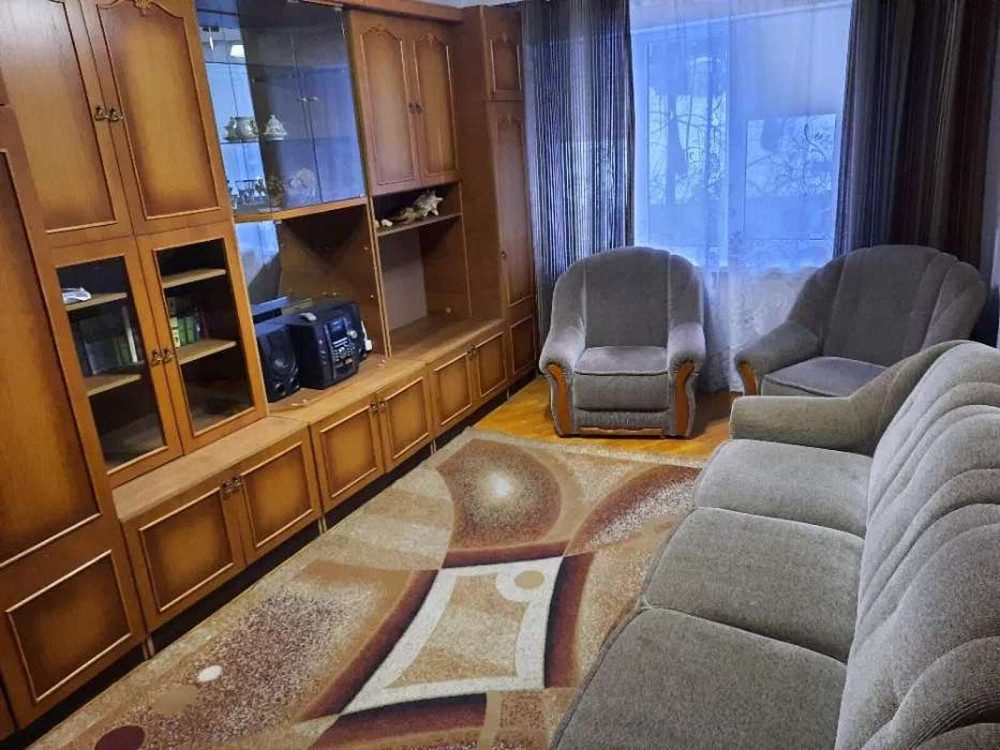 Оренда Квартира 3-кімнатна, 2/5 поверх на ул. Владимира Сальского Київ - фото 1