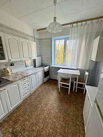 Оренда Квартира 2-кімнатна, 2/9 поверх на Проспект Правди, 4 Kiev