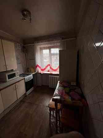 Оренда Квартира 2-кімнатна, 5/5 поверх на Волгоградская ул., 34 Київ