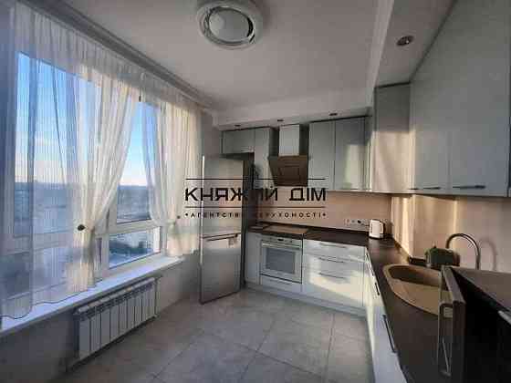 Оренда Квартира 1-кімнатна, 21/26 поверх на Армянская ул. Киев