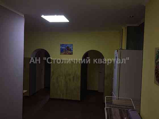 Оренда торгове приміщення на Райдужна вул., 13 поверх - 1/2 Kiev