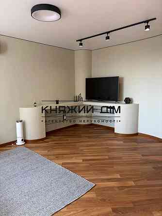 Продаж Квартира 4-кімнатна, 6/24 поверх на вул. Луначарского Анатолия ул./Митрополита Андрія Шептицького Киев