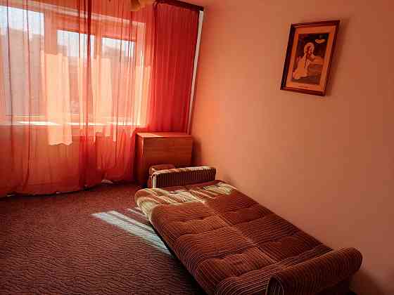 Продаж Квартира 2-кімнатна, 15/17 поверх на Лісківська вул., д. 18 Киев