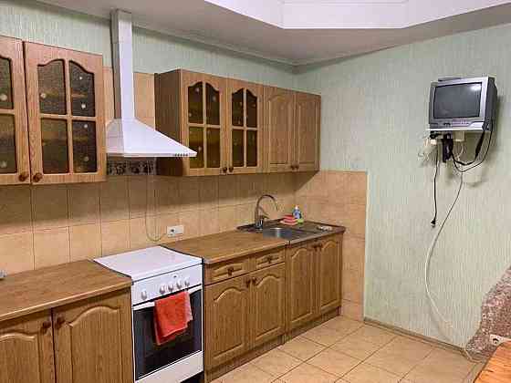 Оренда Квартира 2-кімнатна, 5/12 поверх на ул. Вишняковская, 5в Київ