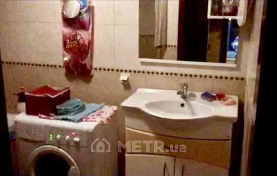 Продаж Квартира 3-кімнатна, 9/9 поверх на Академика Королева улица, 3 Одесса