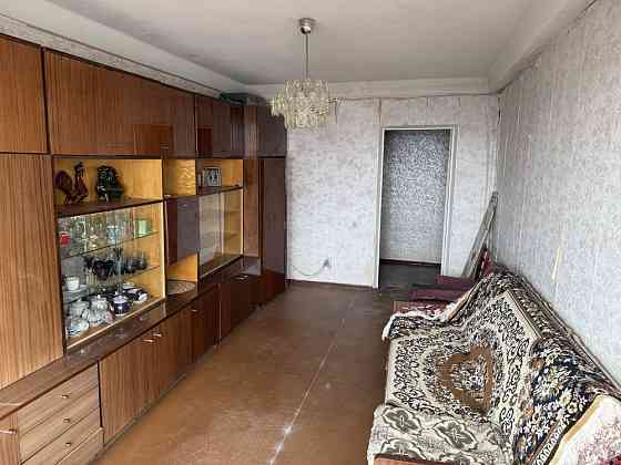 Продаж Квартира 3-кімнатна, 8/9 поверх на Булаховського Академіка вул., д. 32 Киев