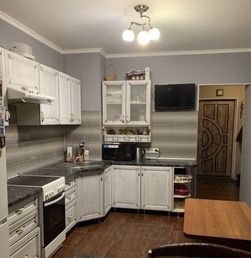 1-комнатная квартира на пос. Котовского, новый дом, ремонт, мебель, техника  - фото 1