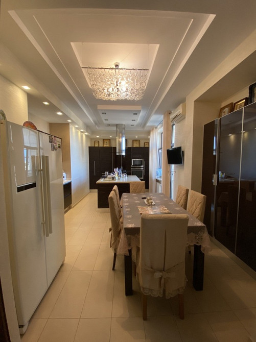 Продаж Квартира 2-кімнатна, 6/22 поверх на Генуэзская ул., 1 Одеса - фото 1