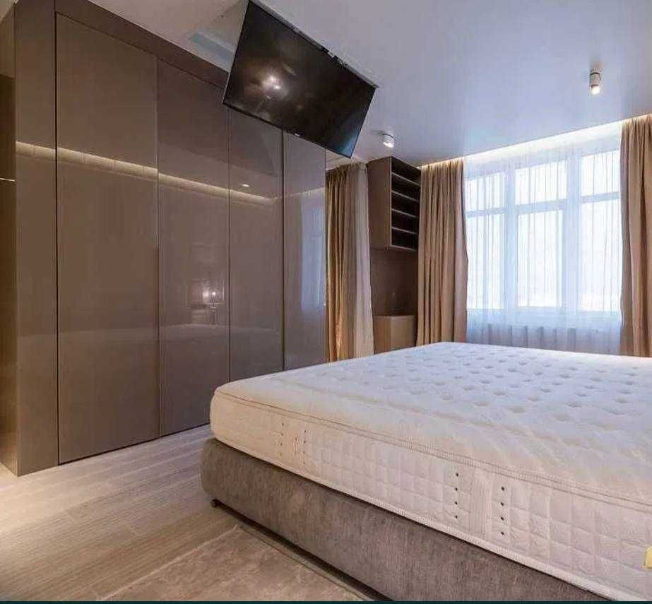 Продаж Квартира 4-кімнатна, 19/30 поверх на Андрія Верхогляда вул., д. 20а Київ - фото 9