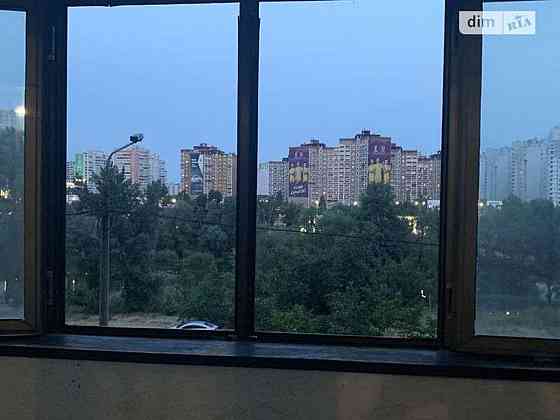 Оренда Квартира 2-кімнатна, 3/3 поверх на ул. Срибнокильская, 8 Киев