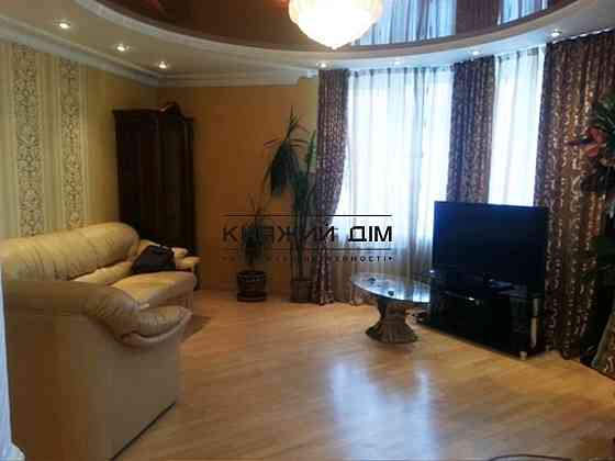 Оренда 2-кімнатної квартири, метро Харківська, Бориспільська. № 1133168 Kiev