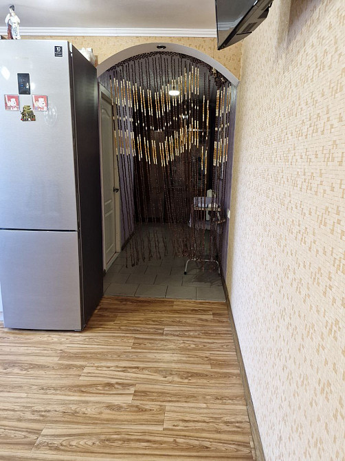 Семейный дом с детской площадкой и гаражом на тихой улице Нерубайське - фото 8