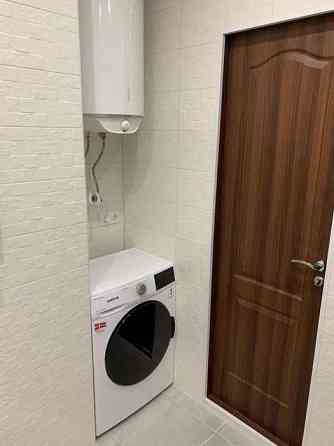 Оренда Квартира 1-кімнатна, 25/25 поверх на ул. Софии Русовой Київ