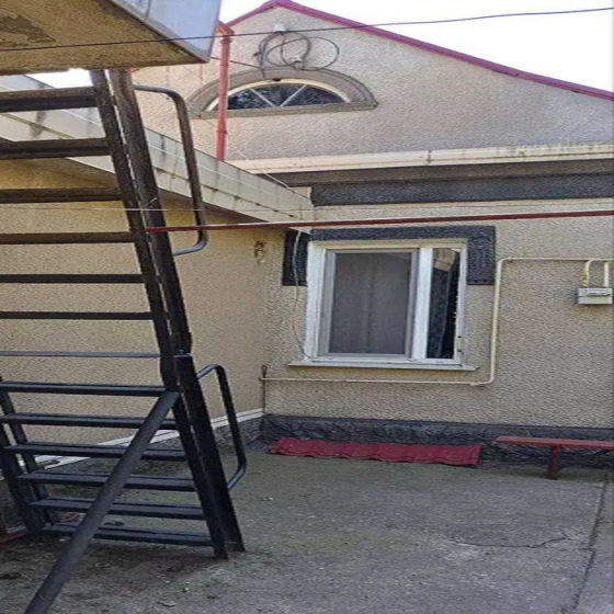 Продам дом на 10 сотках земли на Фонтане, ул. Бригадная/Неделина. Одесса