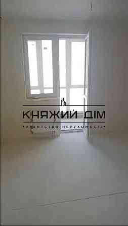 Продаж 3-кім. роздільної квартири у ЖК Лебединий. Код об'єкту: 21145503 Київ