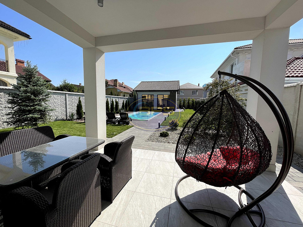 Продаж 3-поверховий Будинок з ділянкою 7.5 сот 260 кв.м 6 кімн. на Летний вул. Одеса - фото 3