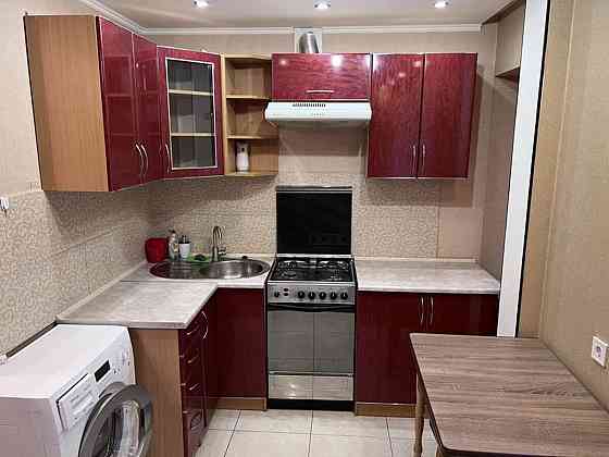 Оренда Квартира 1-кімнатна, 4/5 поверх на Доброхотова, 10 Киев