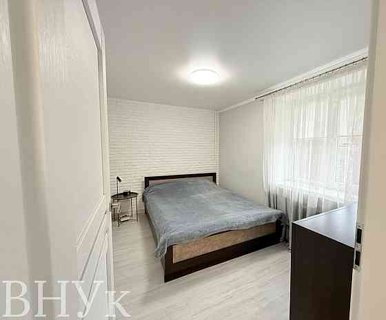 Продаж Квартира 4-кімнатна, 3/5 поверх на Потебні Луцьк