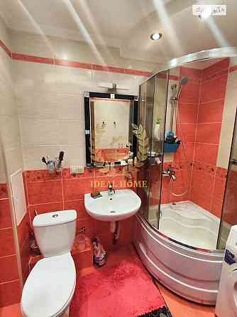 Продаж Квартира 1-кімнатна, 5/9 поверх на Александра Махова ул., 5 Киев