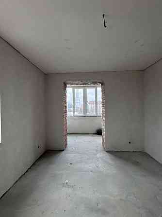 Продаж Квартира 3-кімнатна, 4/9 поверх на вул. Чорноти Курінного Ivano-Frankivs'k