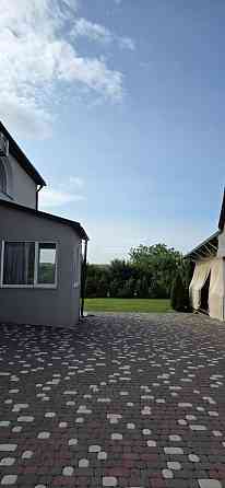 Продаж Будинок 4-кімнатний на вул. Провулок Малиновий Рогань