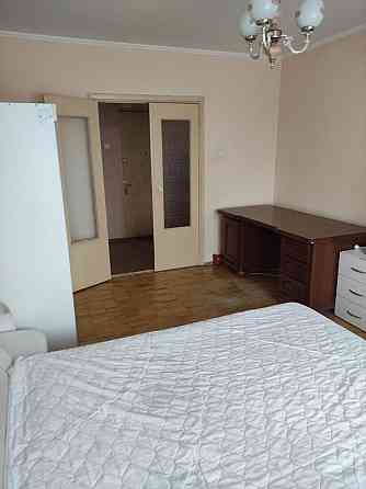 Оренда Квартира 1-кімнатна, 9/16 поверх на Салютная ул., 42/46 Kiev