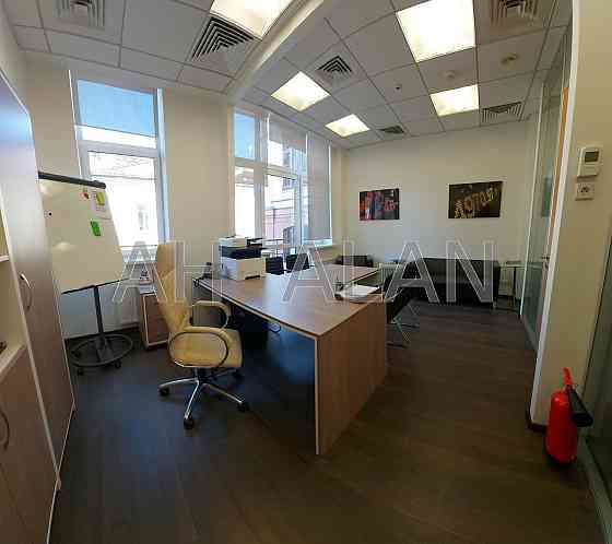 Оренда офісне приміщення на Рильський пров., 6 приміщень - 5, поверх - 2/7 Kiev