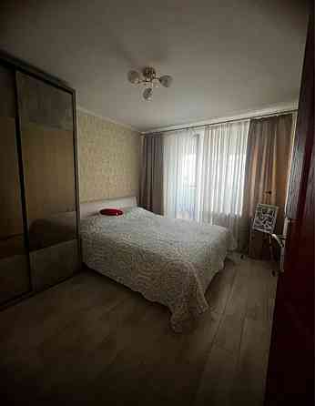 Оренда Квартира 1-кімнатна, 13/16 поверх на Павла Тичини, 20 Kiev